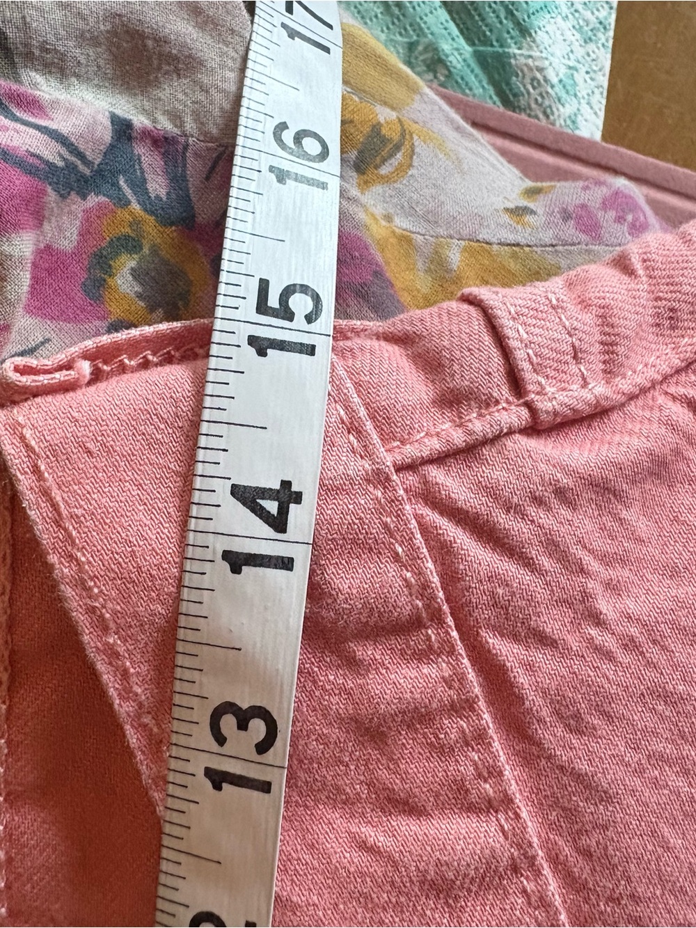 Levi's 501 Original Coral Pink High Rise Denim Shorts Size 29 - Picture 12 of 13